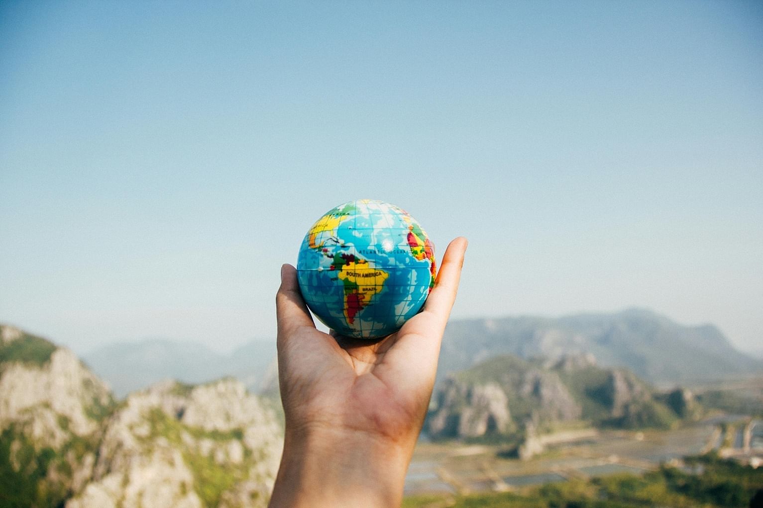 8 International Travel Tips For Your First Time Abroad